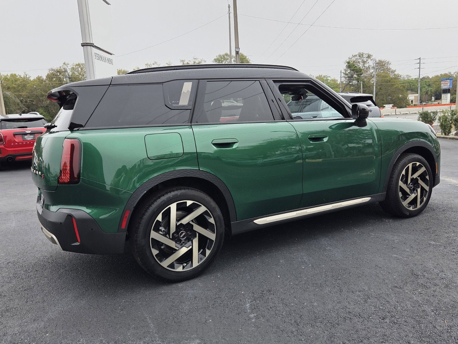 2026 MINI COUNTRYMAN ICONIC