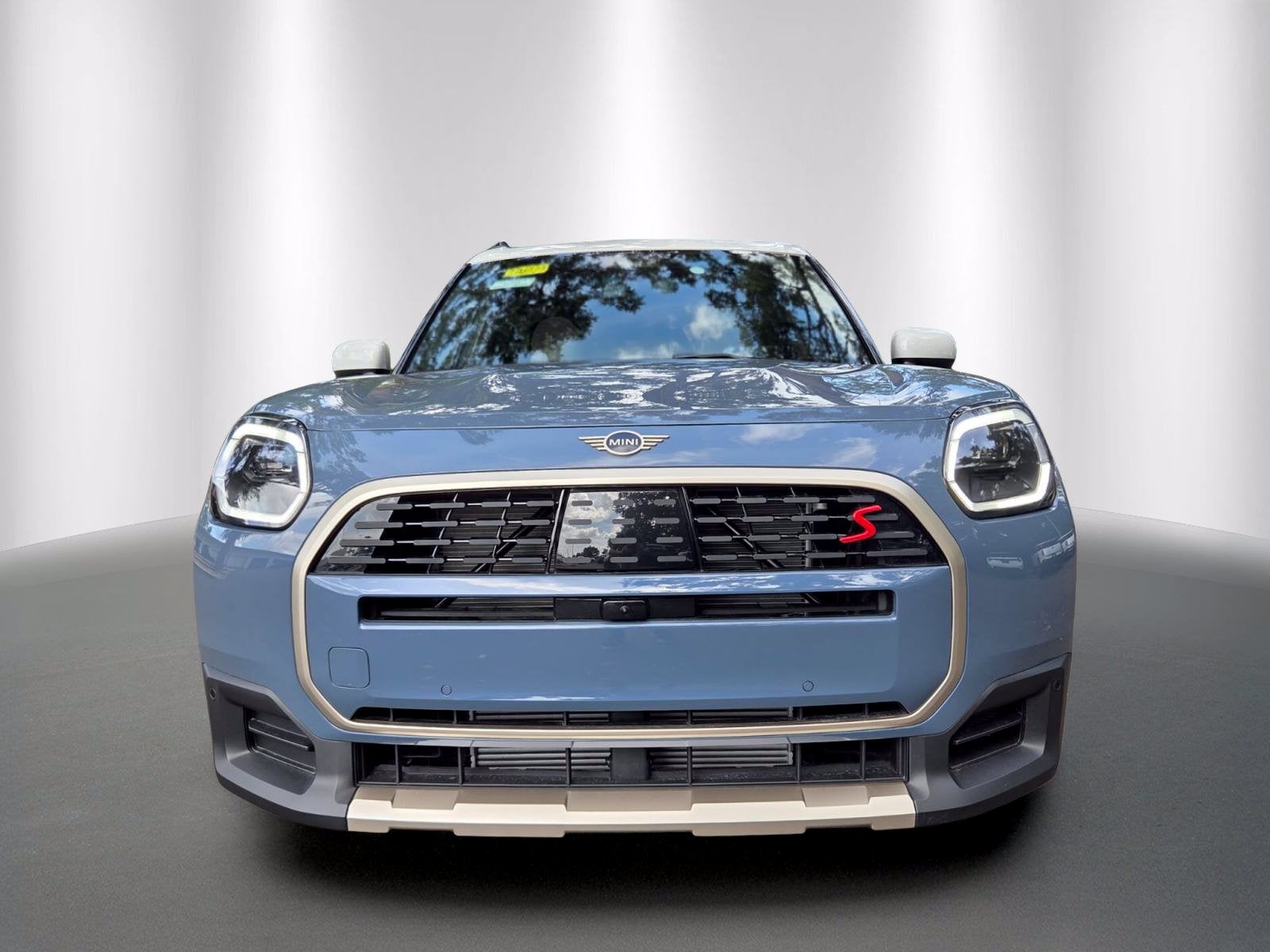 2027 MINI COUNTRYMAN ICONIC