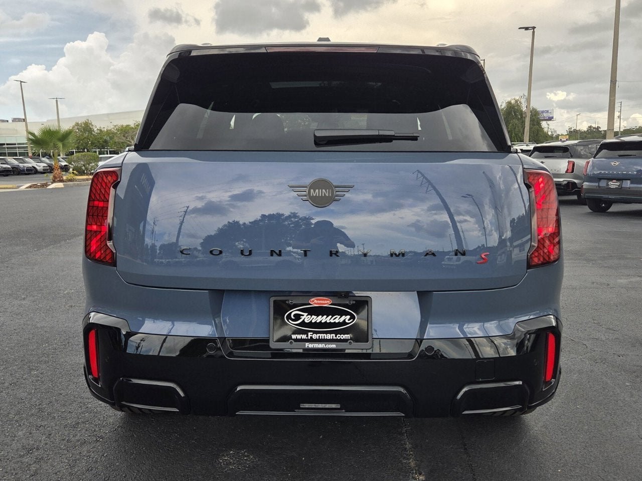 2027 MINI COUNTRYMAN ICONIC