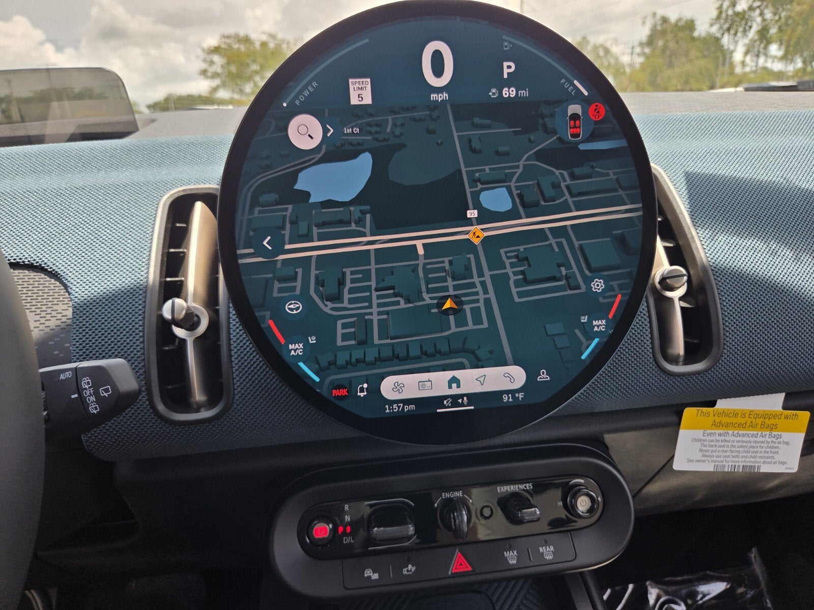 2027 MINI COUNTRYMAN ICONIC