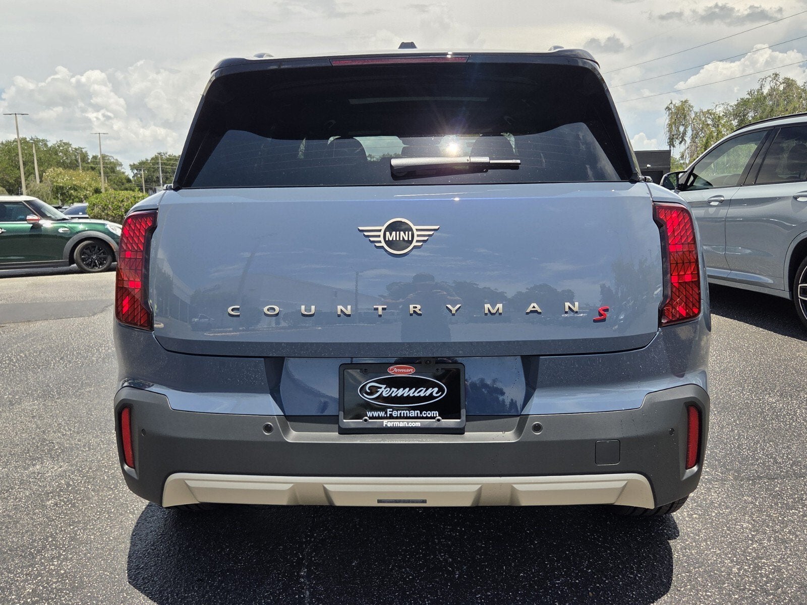 2027 MINI COUNTRYMAN ICONIC