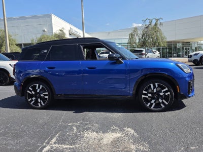 2027 MINI COUNTRYMAN ICONIC