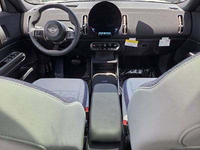 2027 MINI COUNTRYMAN Oxford