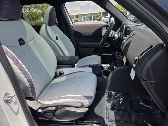 2027 MINI COUNTRYMAN Oxford