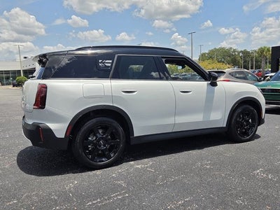 2027 MINI COUNTRYMAN Oxford