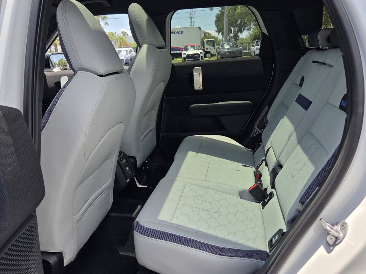2027 MINI COUNTRYMAN Oxford