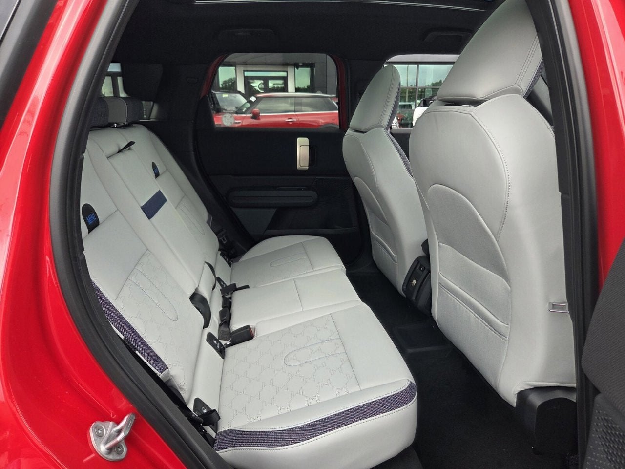 2027 MINI COUNTRYMAN OXFORD EDITION
