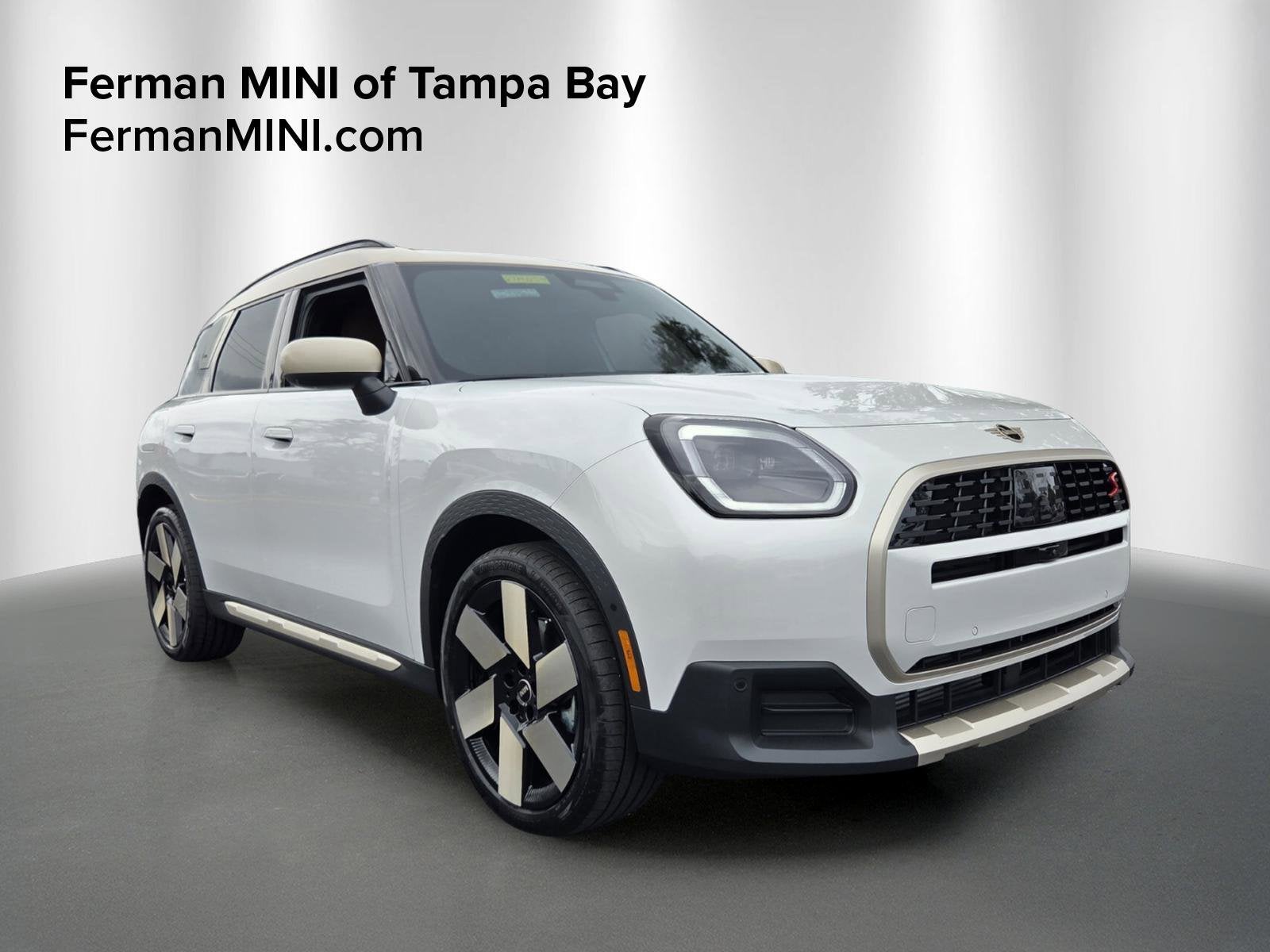 2027 MINI COUNTRYMAN ICONIC