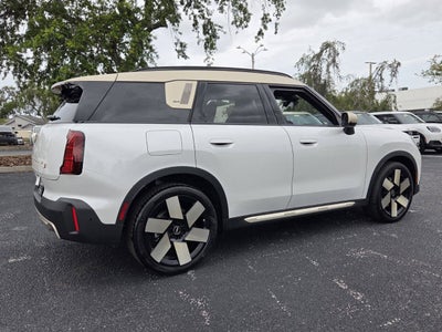 2027 MINI COUNTRYMAN ICONIC