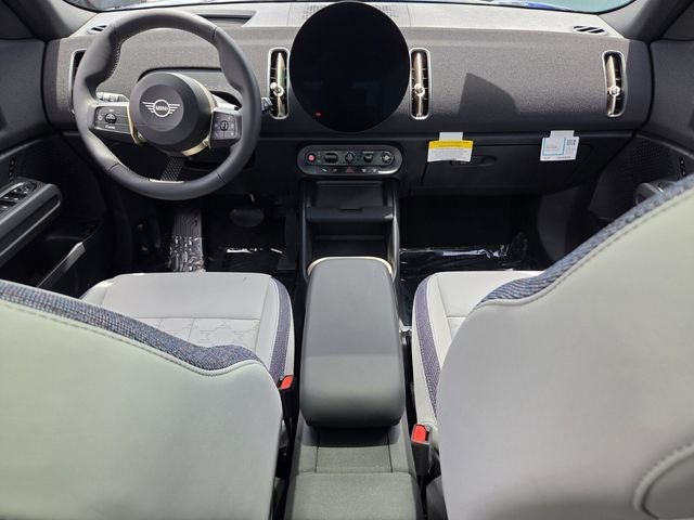 2027 MINI COUNTRYMAN Oxford Plus