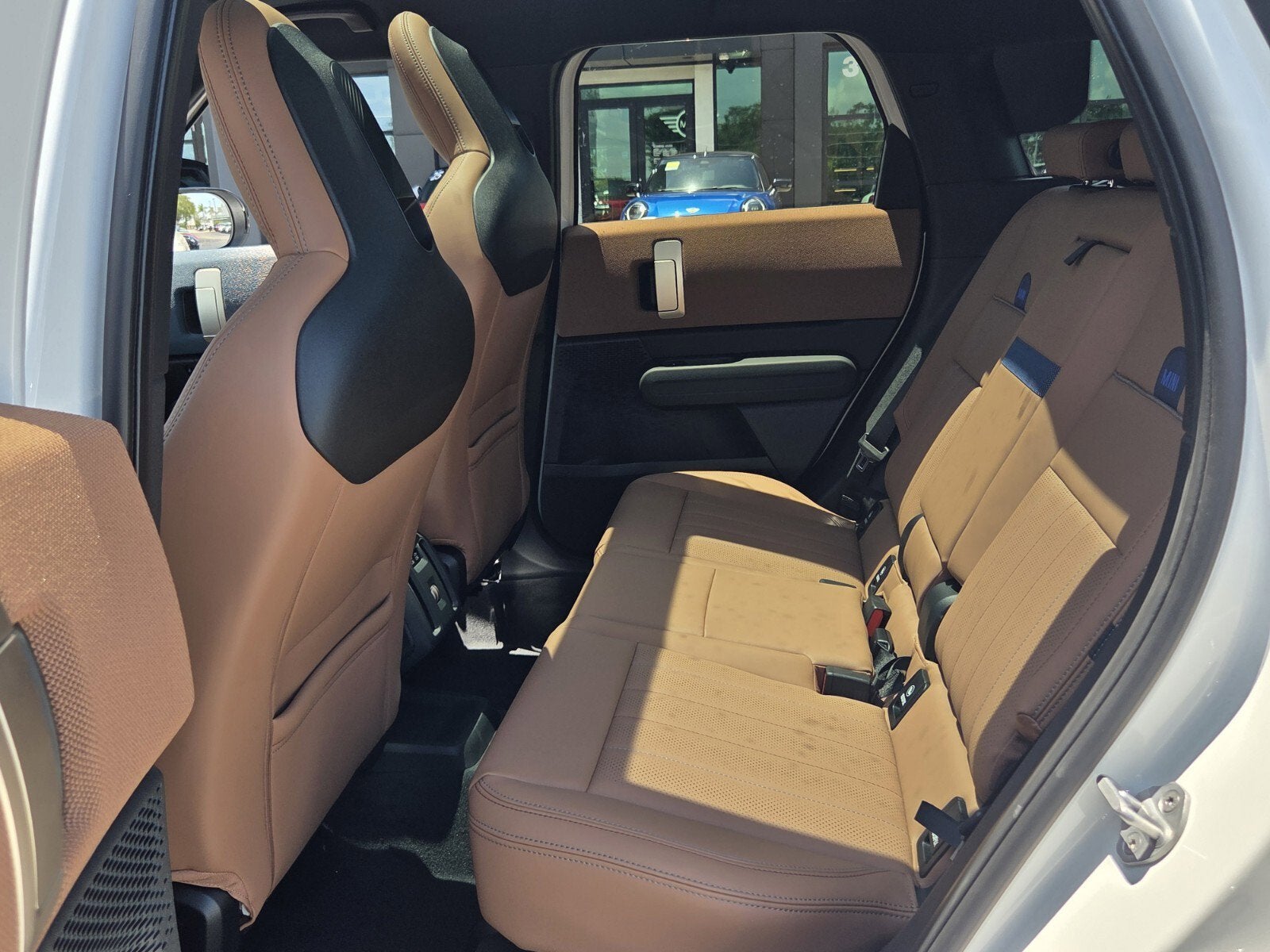 2027 MINI COUNTRYMAN ICONIC