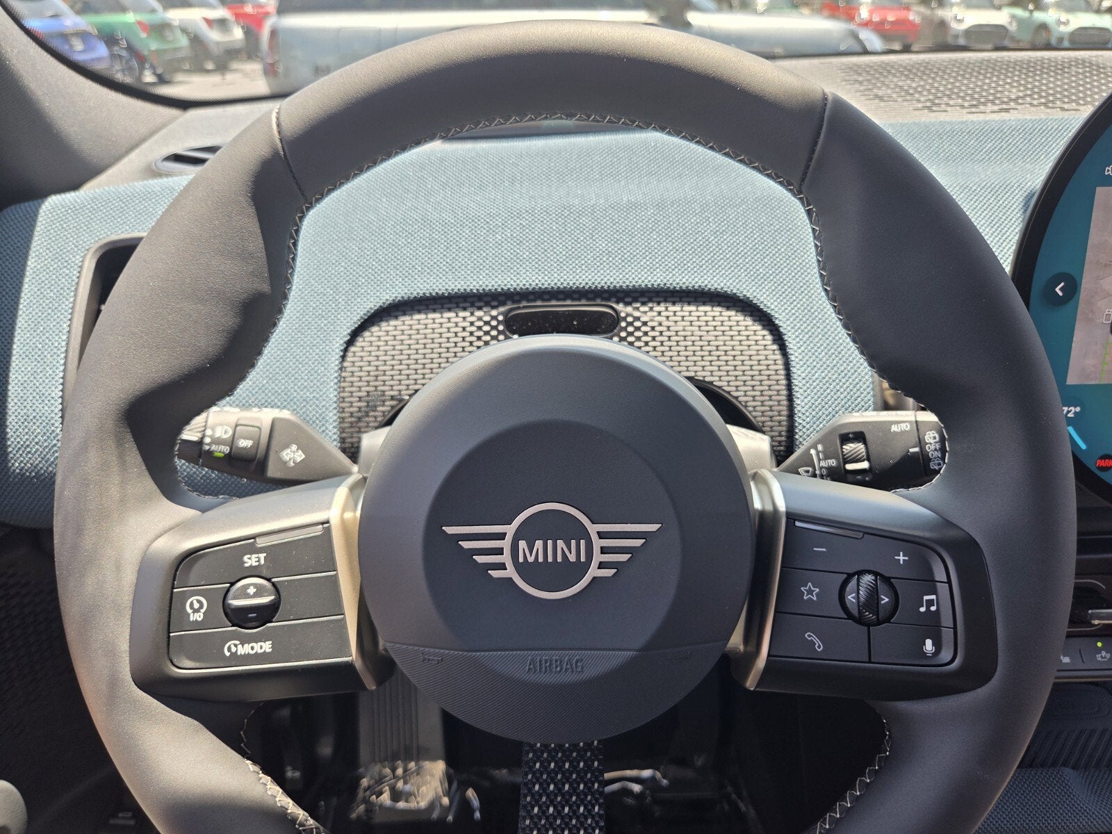 2027 MINI COUNTRYMAN ICONIC