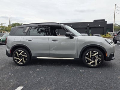 2027 MINI COUNTRYMAN SIGNATURE PLUS