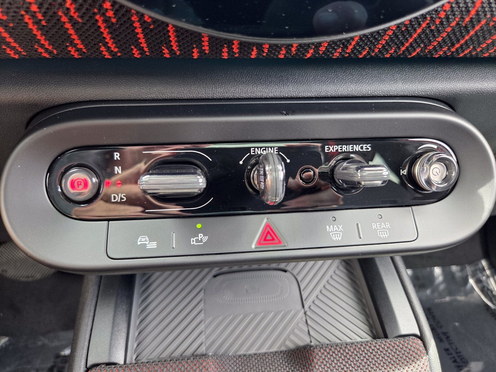 2027 MINI COUNTRYMAN ICONIC