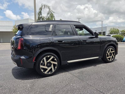2027 MINI COUNTRYMAN ICONIC