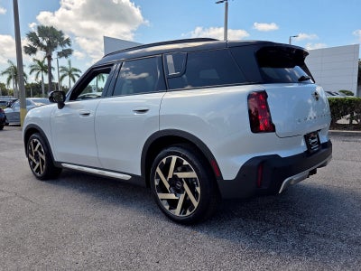 2027 MINI COUNTRYMAN ICONIC