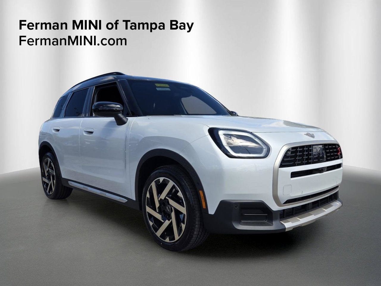 2027 MINI COUNTRYMAN ICONIC