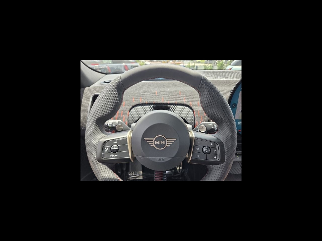 2027 MINI COUNTRYMAN ICONIC