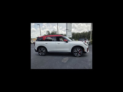 2027 MINI COUNTRYMAN ICONIC