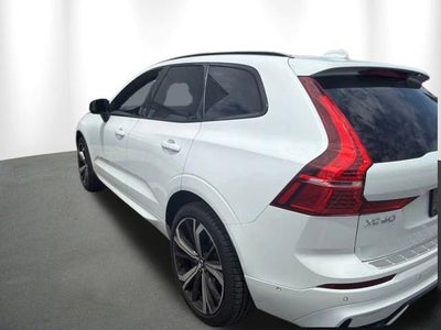2025 Volvo XC60 B5 Ultra