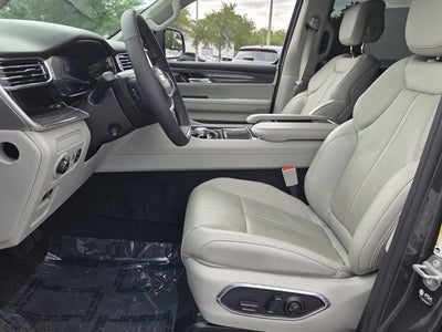 2022 Jeep Wagoneer Series III