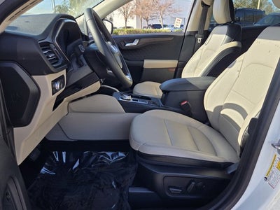 2020 Ford Escape Titanium Hybrid