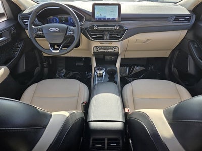 2020 Ford Escape Titanium Hybrid