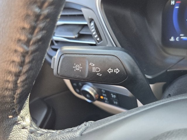 2020 Ford Escape Titanium Hybrid