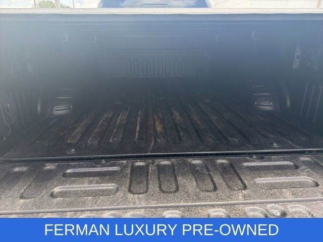 2022 Ford Super Duty F-450 DRW LARIAT