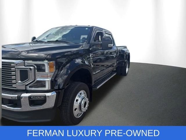 2022 Ford Super Duty F-450 DRW LARIAT