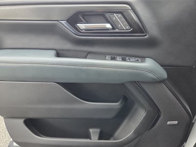 2025 GMC Yukon AT4