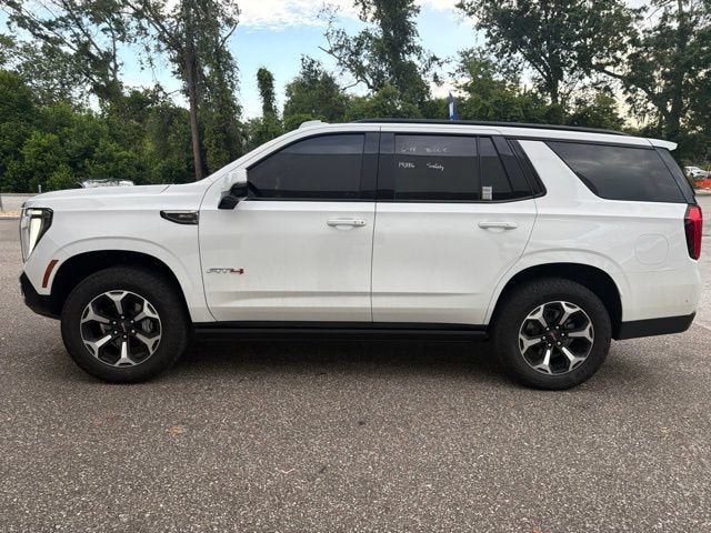 2025 GMC Yukon AT4