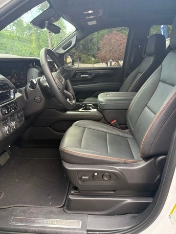 2025 GMC Yukon AT4
