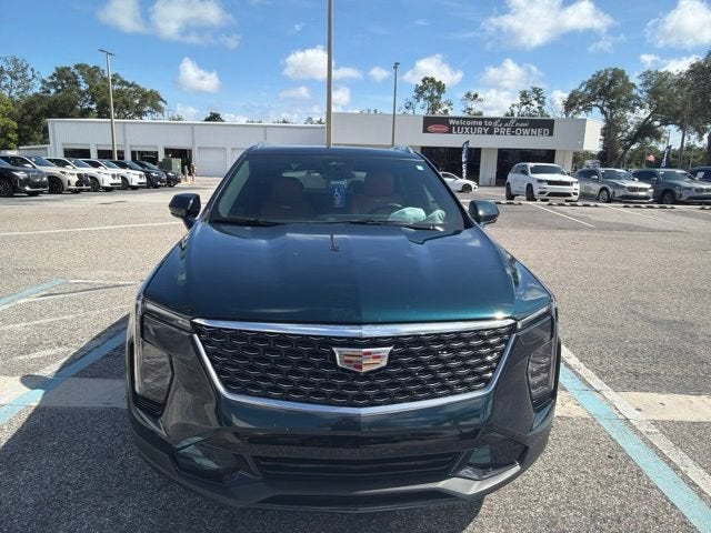 2025 Cadillac XT4 FWD Premium Luxury