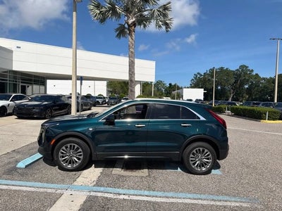 2025 Cadillac XT4 FWD Premium Luxury