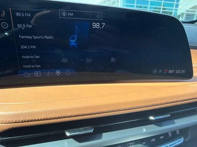 2025 Cadillac XT4 FWD Premium Luxury