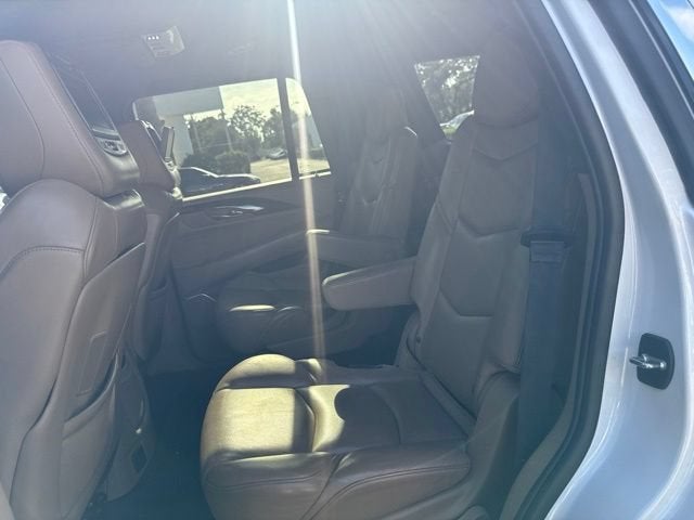 2019 Cadillac Escalade Platinum