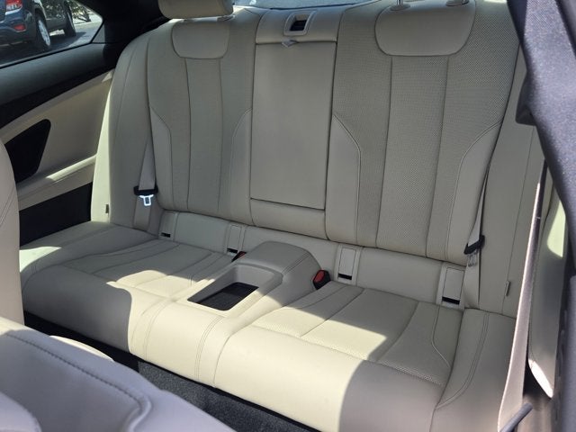 2026 BMW 230i 230i