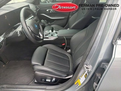 2023 BMW 330e xDrive 330e xDrive