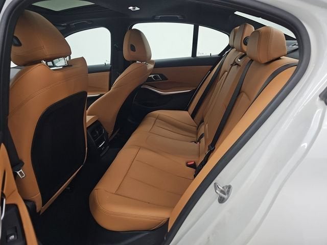 2025 BMW 330i 330i
