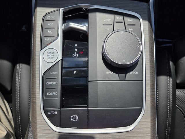 2025 BMW 330i 330i