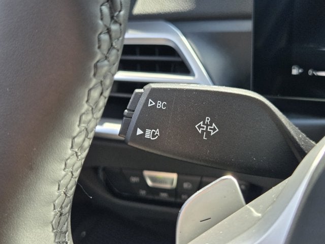 2025 BMW 330i 330i