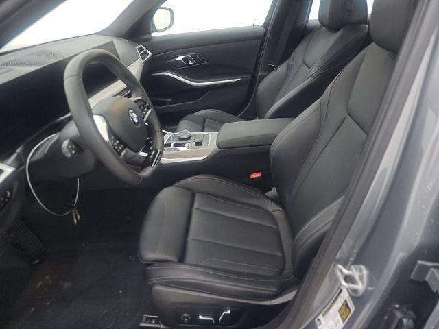 2025 BMW 330i 330i