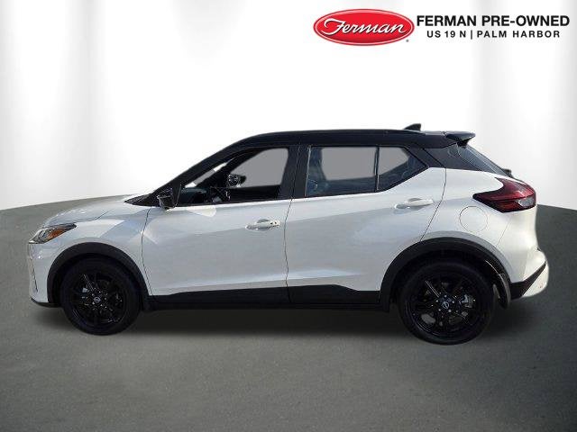 2023 Nissan Kicks SR