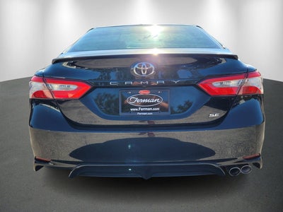 2018 Toyota Camry SE