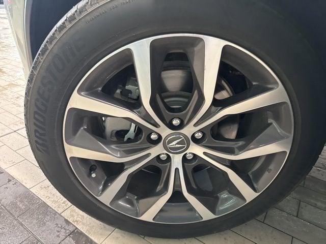 2022 Acura MDX w/Technology Package