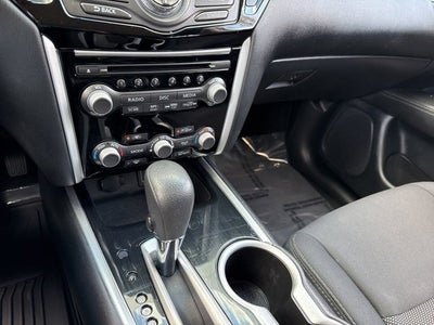 2020 Nissan Pathfinder S