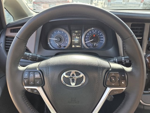 2017 Toyota Sienna Limited