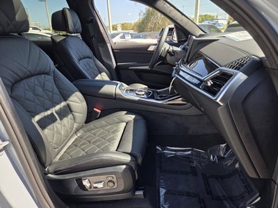 2026 BMW X7 xDrive40i