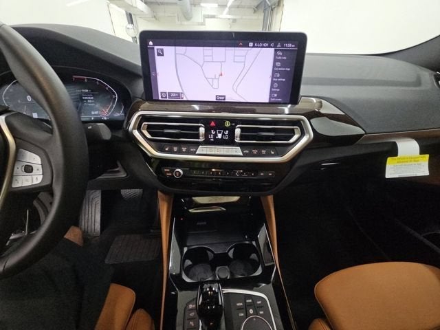 2025 BMW X4 xDrive30i